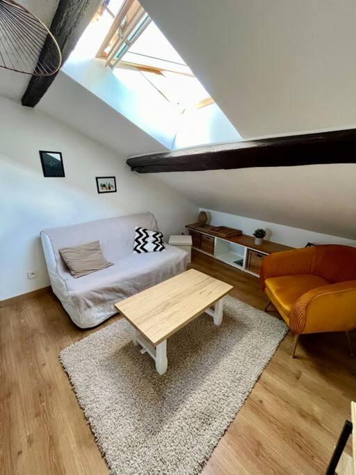Appartement Cosy Hypercentre Place St Pierre Saumur Ngoại thất bức ảnh